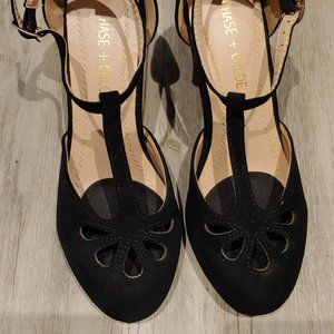 Chase + Chloe	Black T-Strap Mary Jane Suede pump